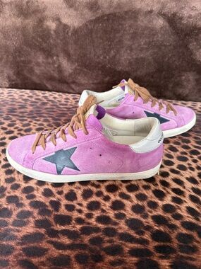 Golden Goose Pink Suede Low-Top Sneakers with Black Star and Cream Heel